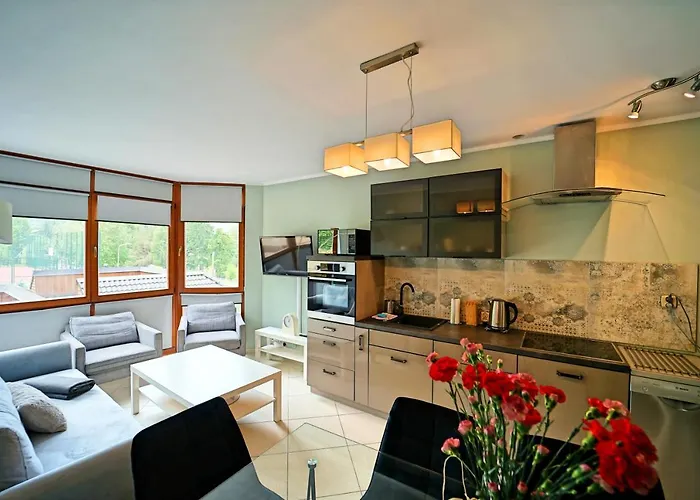 Everysky - Skalna 32 *